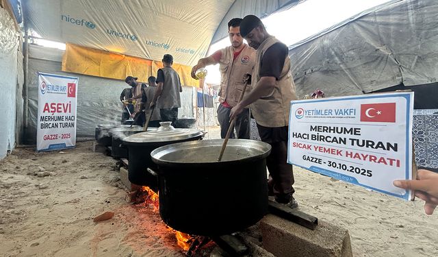 Yetimler Vakfı, hayırseverlerin sofralarını Gazze’ye ulaştırıyor
