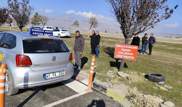 Bitlis İl Milli Eğitim Müdürü Kaya’dan MTSK Direksiyon Sınav Alanında İnceleme