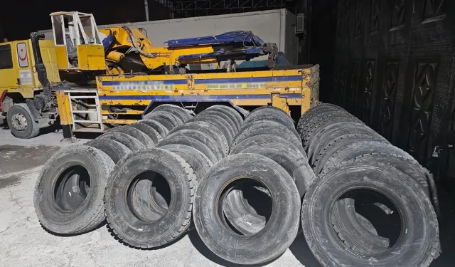 Sahte Faturalı 44 Kamyon Lastiği Ele Geçirildi