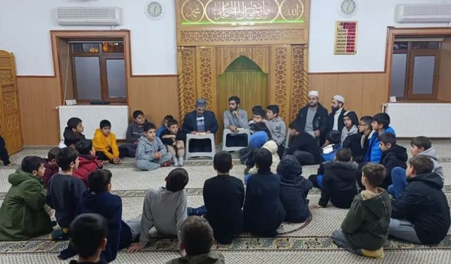 Bingöl’de camiler çocukların neşesiyle doldu