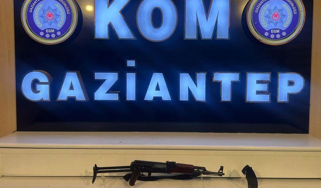 Gaziantep’te Operasyon: Kalaşnikof Ele Geçirildi, 2 Şüpheli Tutuklandı