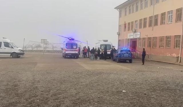 Diyarbakır'da okulda zehirlenme vakası: 13 öğrenci tedavi altına alındı