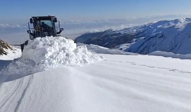 Muş'ta  26 köy yolu ulaşıma kapandı