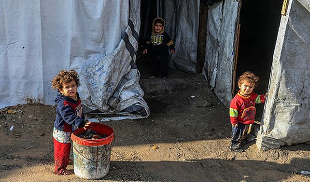 Soykırım, kıtlık ve kaybettirilme: 2025 Filistinli çocuklar için felaket yılı oldu