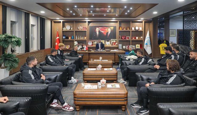 Bitlis Spor, Başkan Tanğlay'ı Ziyaret Etti