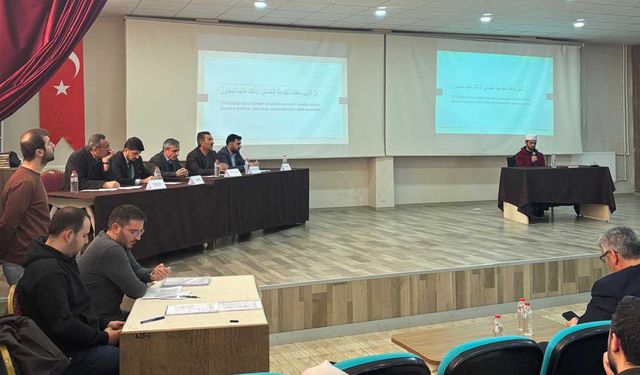 Bitlis’te Genç Bilaller Ezan Okuma Yarışması Düzenlendi