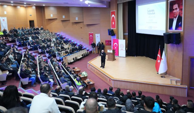 Bingöl’de gençler ve aileler için farkındalık konferansları düzenlendi