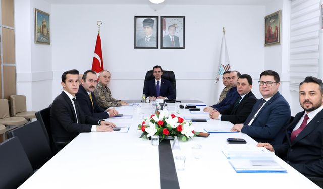 Bitlis’te Asayiş, Güvenlik ve İstihbarat Toplantısı gerçekleştirildi