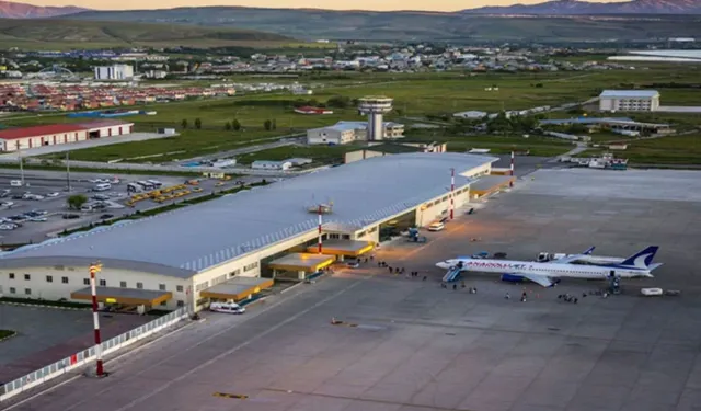 Van–Ankara uçağında bomba alarmı: Yolcular tahliye edildi