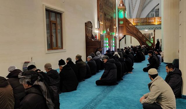 Bingöl’de yeni yıla Filistin için dualarla girildi