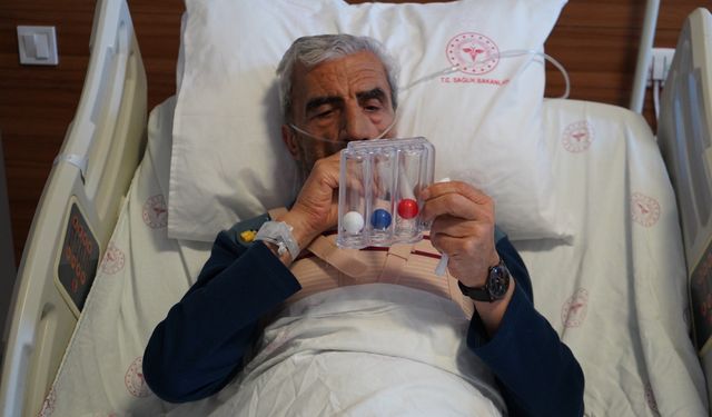 Van’da ileri düzey aort cerrahisiyle hasta hayata tutundu