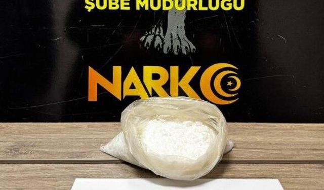 Uyuşturucu operasyonunda 482 gram metamfetamin ele geçirildi
