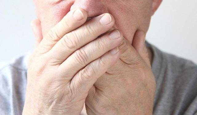 Kış aylarında artan diş hassasiyetine karşı uzman uyarısı