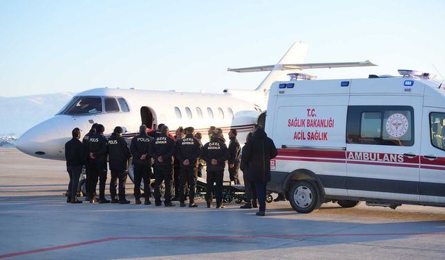 Muş’ta tedavi gören hasta uçak ambulansla Ankara’ya sevk edildi