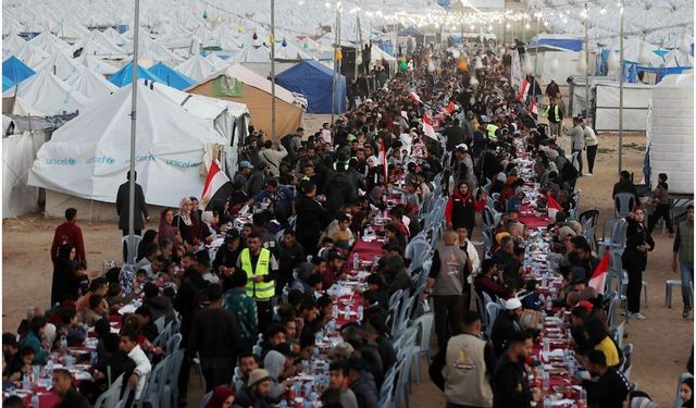 Gazze’de çadırların arasında Ramazan bereketi