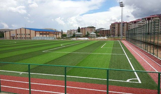 BİTLİS'TE SPOR TOTO İŞBİRLİĞİ İLE AÇIK SPOR TESİSLERİ YAPIM İŞİ