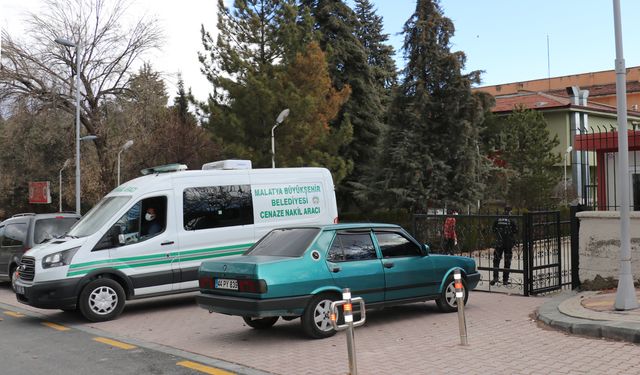 Komşular Arasında Tavuk Tartışması Kanlı Bitti: 1 Ölü