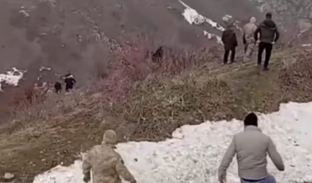 Bitlis’te araç uçuruma yuvarlandı: İlk belirlemelere göre 3 ölü, 5 yaralı