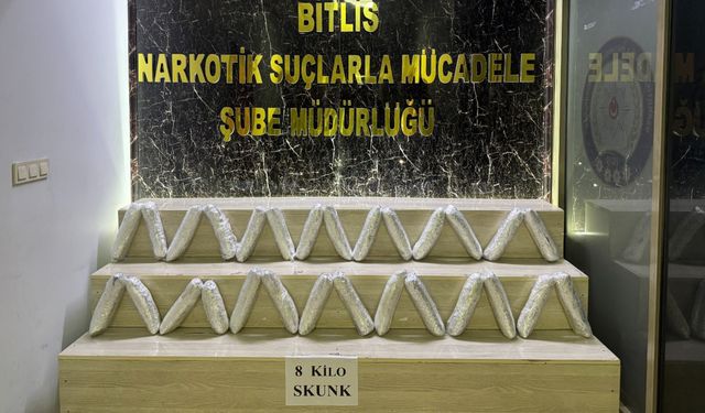 Bitlis’te Polis Ekipleri Zehir Satıcılarına Dur Dedi: 2 Tutuklama