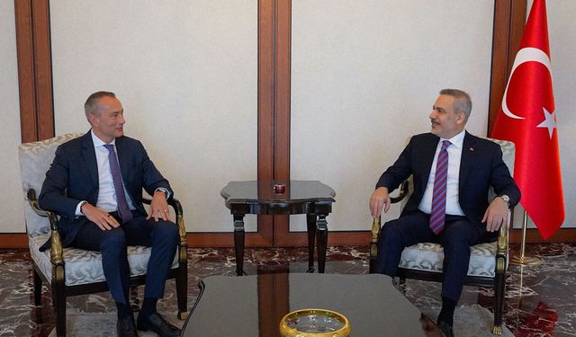 Dışişleri Bakanı Fidan, Mladenov'u Kabul Etti