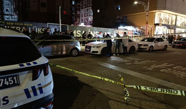 Sokak Ortasında Silahlı Saldırı: 26 Yaşındaki Genç Hayatını Kaybetti