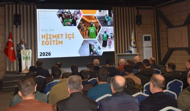 Bitlis İHH’dan gönüllülere eğitim programı
