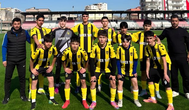 Bitlis Spor U-14, Türkiye Şampiyonası’nda grup finaline yükseldi