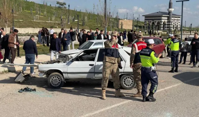 Karşı şeride geçen otomobil takla attı: 1’i ağır 3 yaralı