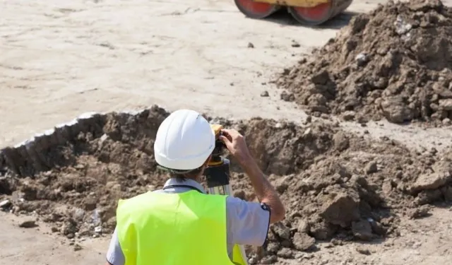 BİTLİS'TE 10 OKULUN ZEMİN ETÜDÜ RAPORLARININ HAZIRLANMASI İŞİ