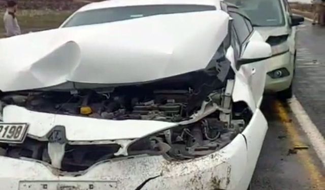 Cenaze konvoyunda zincirleme kaza: 4 yaralı