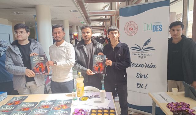 Üniversite öğrencilerinden Gazze için stant