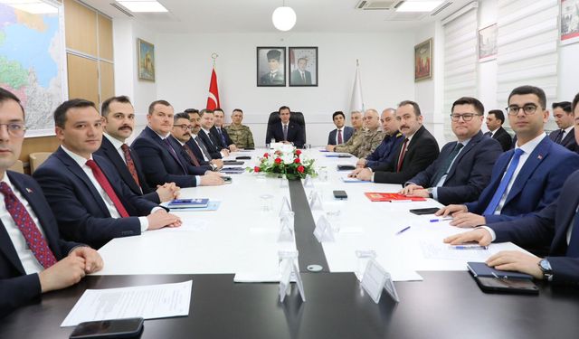Vali Karakaya Başkanlığında İl Asayiş, Güvenlik ve İstihbarat Toplantısı Gerçekleştirildi