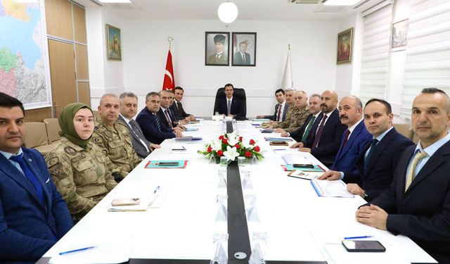 Bitlis’te Okullarda Güvenlik ve Psikososyal Önlemler Toplantısı Gerçekleştirildi