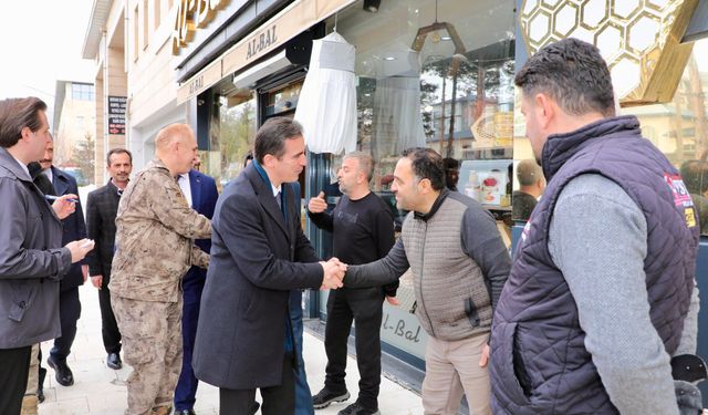 Vali Karakaya’dan Bitlis’te Esnaf Ziyareti