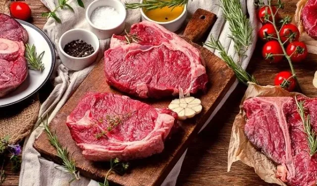 ADİLCEVAZ'DA KEMİKSİZ DANA ETİ VE KEMİKSİZ TAVUK GÖĞSÜ ALIMI