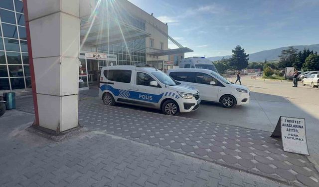 Amca Oğulları Arasında Alacak Verecek Kavgası Kanlı Bitti: 1 Ölü, 3 Yaralı