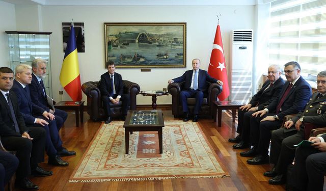 Cumhurbaşkanı Erdoğan, Romanya Cumhurbaşkanı Dan ile görüştü