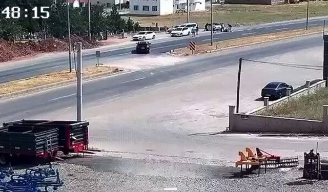 Siirt'te Akraba Kavgası Kamerada: Bir Yaralı