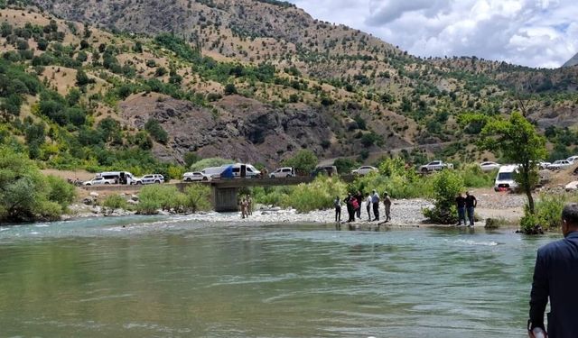 Bingöl’de suda kaybolan kişi için arama çalışmaları sürüyor
