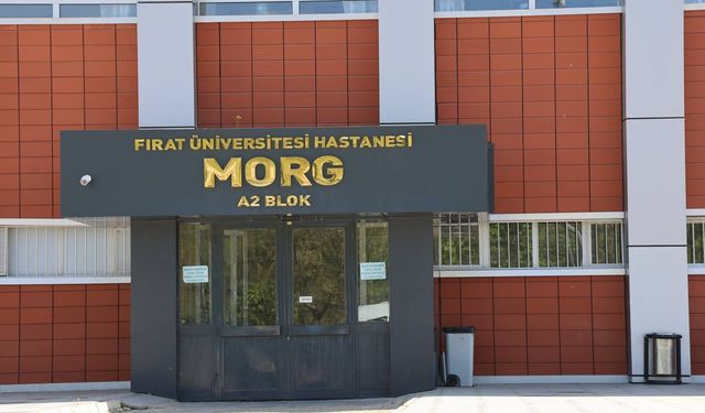 İnşaatta Üzerine Beton Blok Düşen İşçi Hayatını Kaybetti