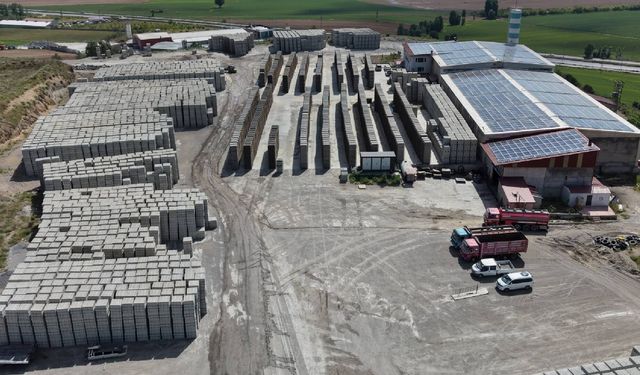 Türkiye Rezervinin Yaklaşık Yüzde 50’si  Bitlis'te Bulunuyor: Yıllık Kent Ekonomisine 6 Milyar Lira Katkı Sağlıyor