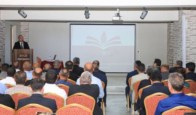 Bitlis’te LGS Öncesi Bilgilendirme ve Değerlendirme Toplantısı Gerçekleştirildi