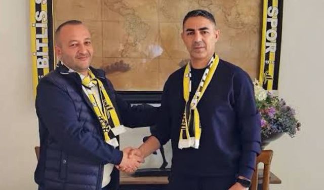 Bitlis Spor’un Teknik Direktör Mustafa Özer İle Yolları Ayrıldı
