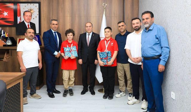 TÜBİTAK Türkiye Finali'nde Bitlisli Öğrencilerden Büyük Başarı