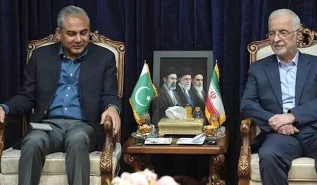 İran-Pakistan arasında kritik görüşme