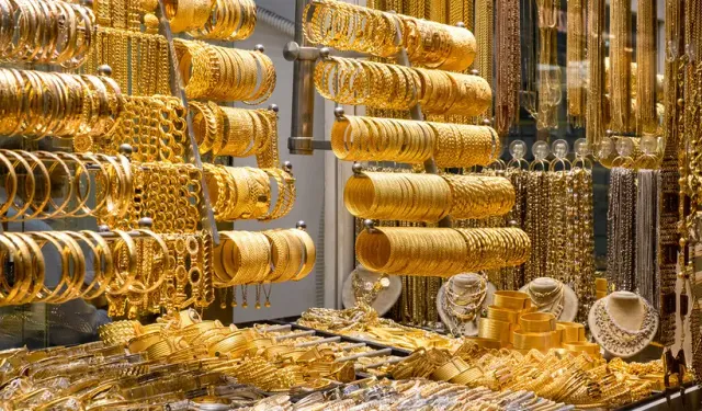 Altın Fiyatları Hafta Sonuna Yükselişle Girdi: Gram Altın Ne Durumda?