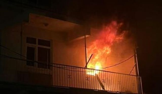 3 katlı binada çıkan yangın söndürüldü