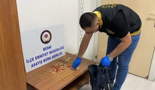 6,5 milyonluk altın dolu çantayı polise teslim etti
