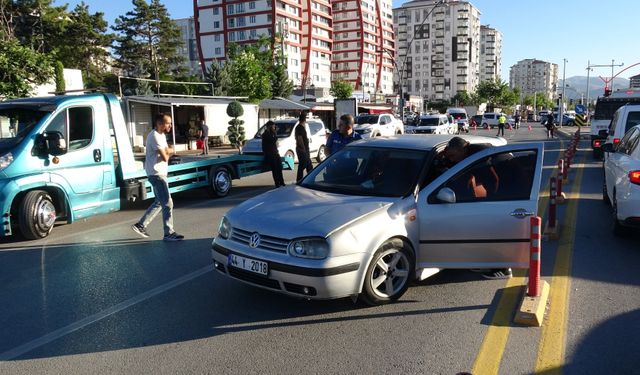 Otomobilin Çarptığı Yaya Hayatını Kaybetti