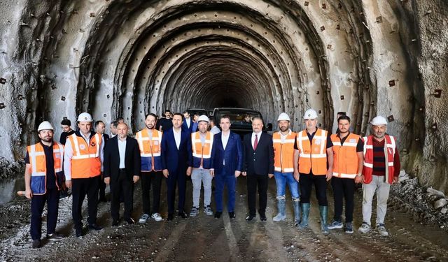 Bitlis Valisi Tatvan Çevre Yolu'nda çalışmaları inceledi